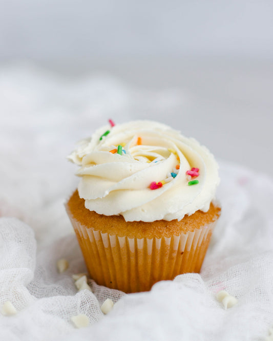 Cloud-Luxe Vanilla Cupcake (12 Pcs)